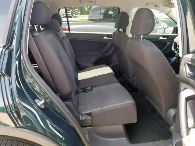 3VV1B7AXXKM102510 2019 VOLKSWAGEN TIGUAN S-5