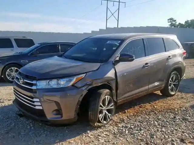 5TDZARFH1HS032616 2017 TOYOTA HIGHLANDER LE-1