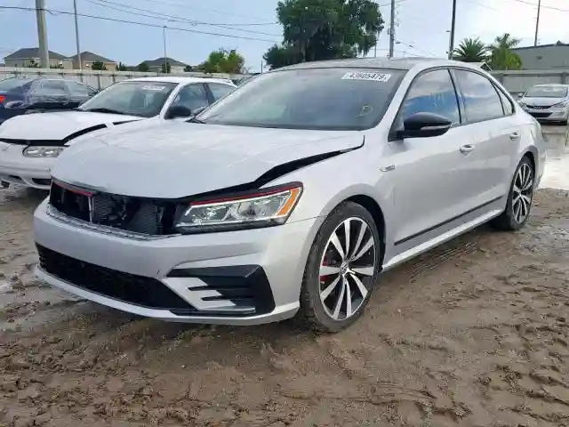 1VWJM7A32JC049675 2018 VOLKSWAGEN PASSAT GT-1