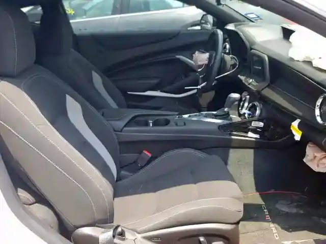 1G1FB1RX8J0179909 2018 CHEVROLET CAMARO LT-4