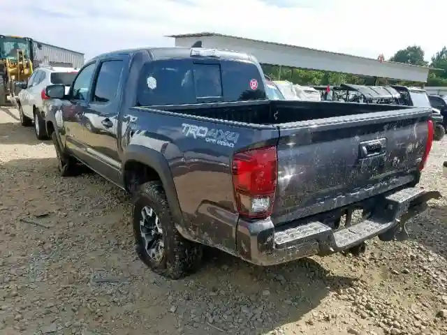 5TFCZ5AN4JX161289 2018 TOYOTA TACOMA DOUBLE CAB-2