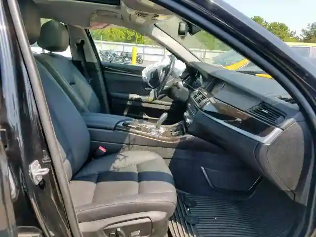 WBA5A7C55FD623163 2015 BMW 528 XI-4