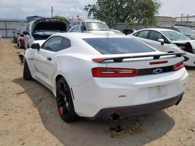 1G1FB1RX8J0179909 2018 CHEVROLET CAMARO LT-2