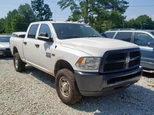 3C6UR5CJ0GG147229 2016 RAM 2500 ST-0