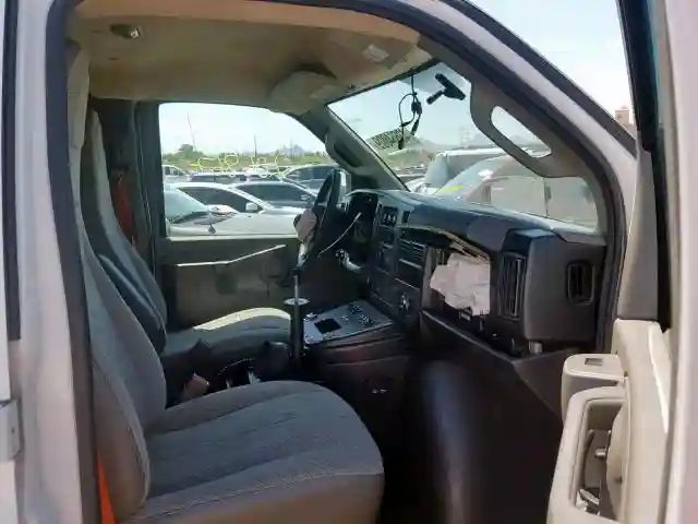 1GBZGHCL0G1120915 2016 CHEVROLET EXPRESS G3500-4