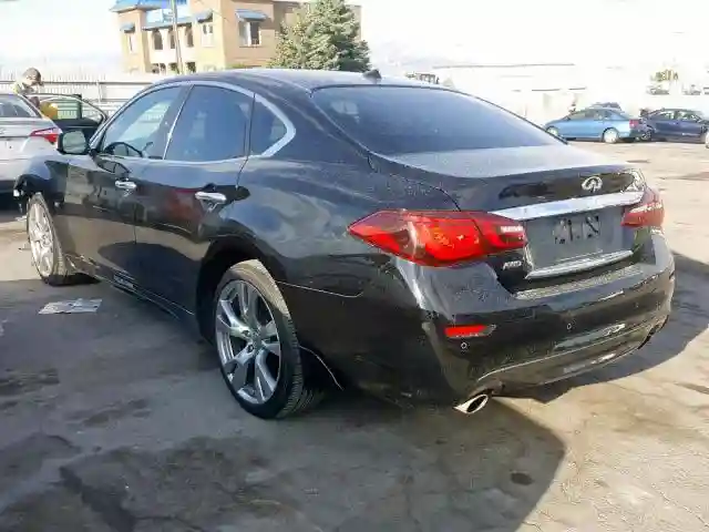 JN1BY1AR2HM770423 2017 INFINITI Q70 3.7-2