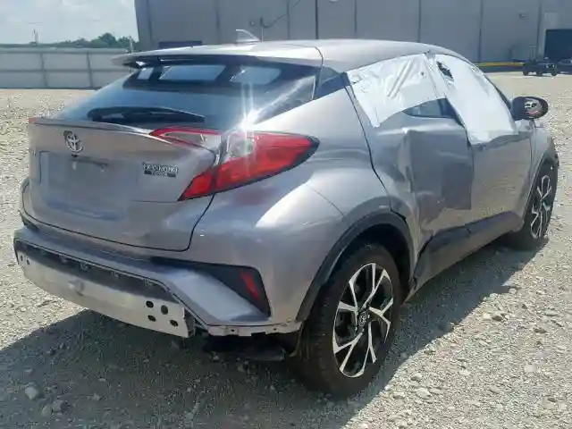 NMTKHMBX4JR030683 2018 TOYOTA C-HR XLE-3