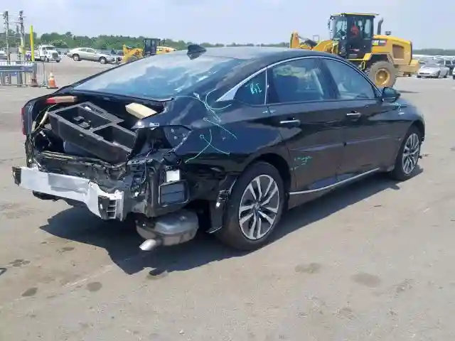 1HGCV3F93JA000268 2018 HONDA ACCORD HYBRID-3