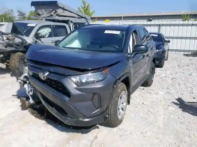 2T3F1RFV2KW055854 2019 TOYOTA RAV4 LE-1