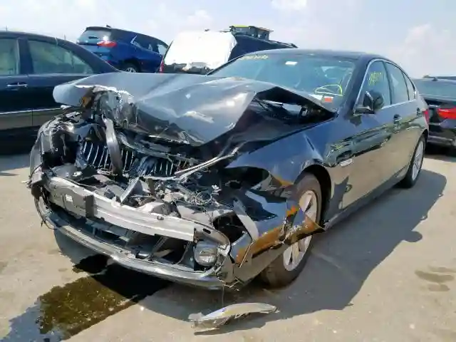 WBA5A7C55FD623163 2015 BMW 528 XI-1