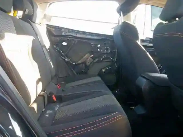 JF2GTABC4JH210155 2018 SUBARU CROSSTREK PREMIUM-5