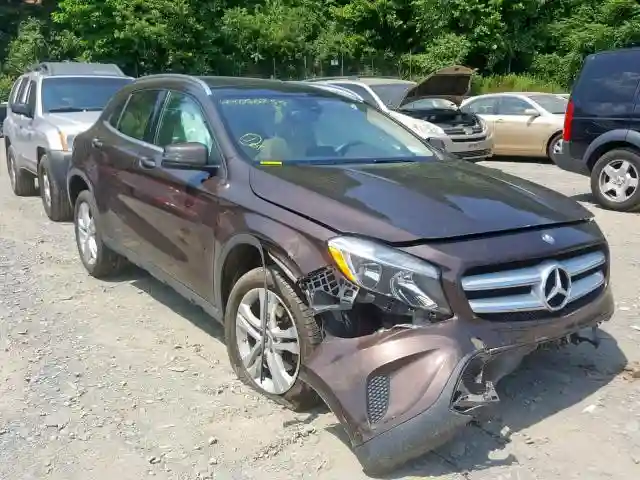WDCTG4GB4HJ290105 2018 MERCEDES-BENZ GLA 250 4MATIC-0