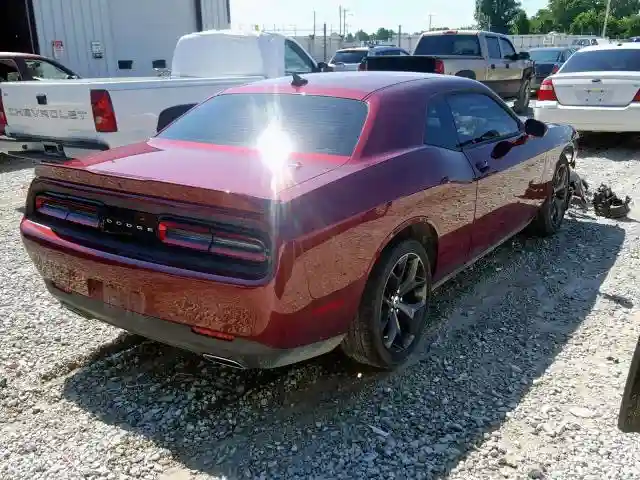 2C3CDZAG2JH132230 2018 DODGE CHALLENGER SXT-3