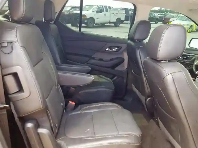 1GNERKKW3JJ265104 2018 CHEVROLET TRAVERSE PREMIER-5