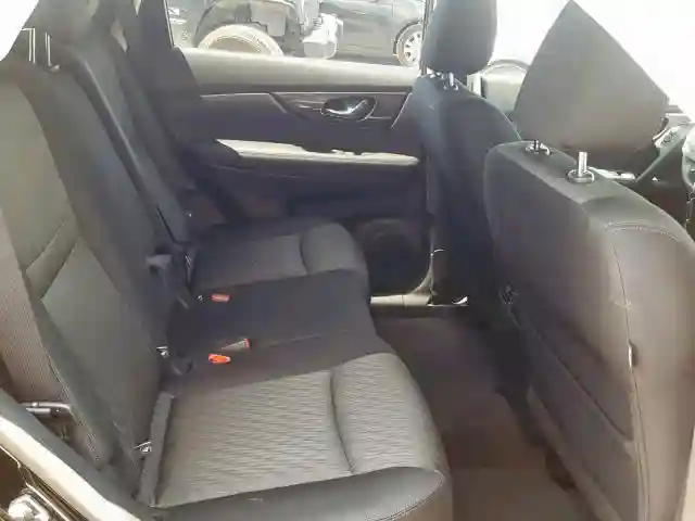 JN8AT2MT4KW265262 2019 NISSAN ROGUE S-5