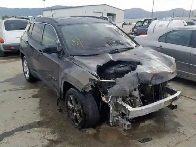 3C4NJDBB9KT689745 2019 JEEP COMPASS LATITUDE-0