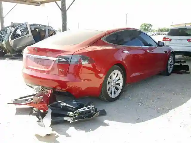 5YJSA1E28HF192352 2017 TESLA MODEL S-3
