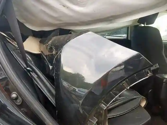 JTMRJREVXHD080232 2017 TOYOTA RAV4 HV LE-5