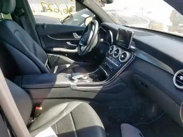 WDC0G4JBXHF128204 2017 MERCEDES-BENZ GLC 300-4
