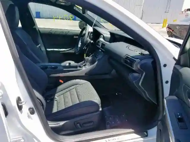 JTHBA1D23K5094239 2019 LEXUS IS 300-4