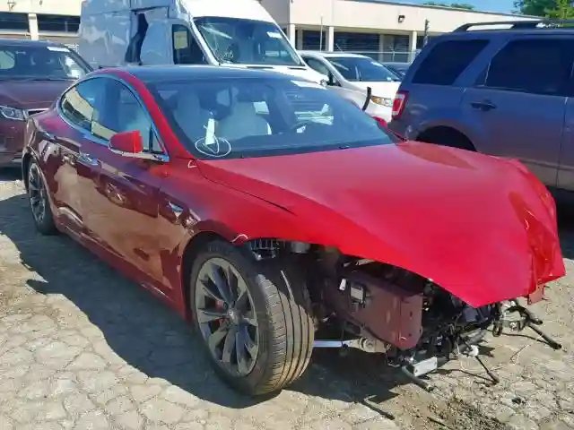 5YJSA1E45KF330826 2019 TESLA MODEL S-0