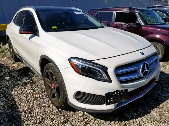 WDCTG4GB1FJ110267 2015 MERCEDES-BENZ GLA 250 4MATIC-0