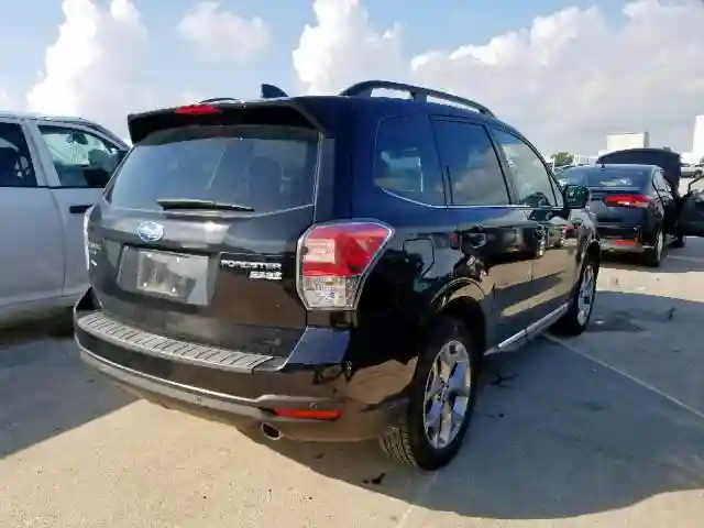 JF2SJAWC2HH494017 2017 SUBARU FORESTER 2.5I TOURING-3