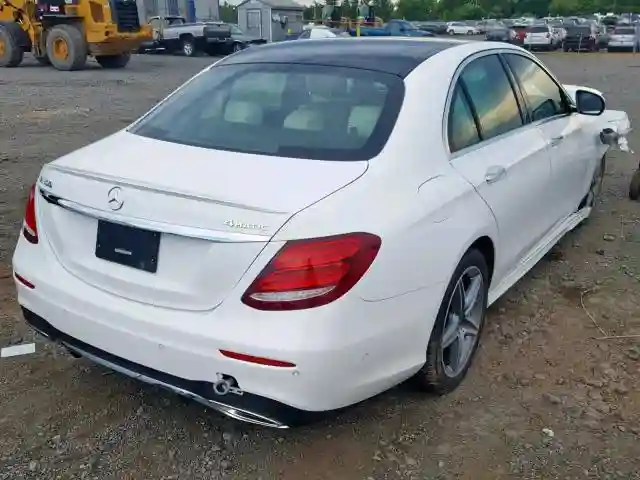 WDDZF4KB5JA388856 2018 MERCEDES-BENZ E 300 4MATIC-3