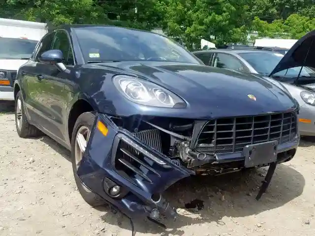 WP1AB2A56HLB20933 2017 PORSCHE MACAN S-1