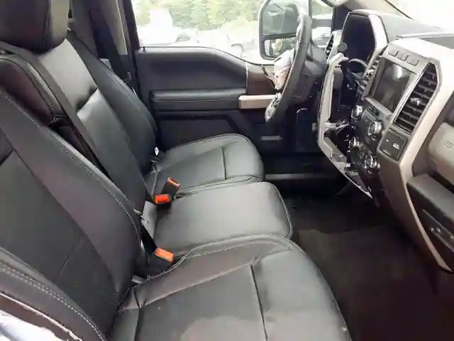 1FT8W4DT3KEF12757 2019 FORD F450 SUPER DUTY-4