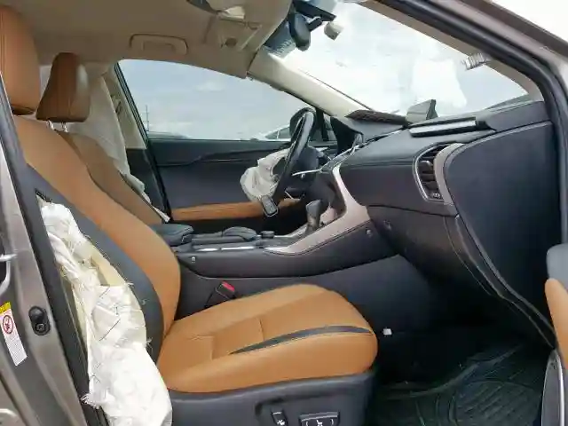 JTJYARBZ8H2056992 2017 LEXUS NX 200T-4