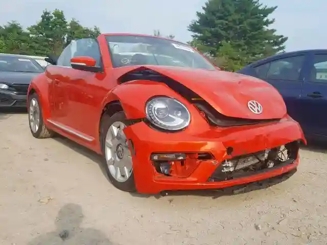 3VW5DAAT3KM500501 2019 VOLKSWAGEN BEETLE S-0