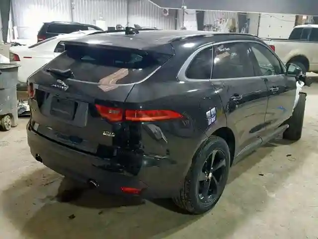 SADCJ2FX0JA281663 2018 JAGUAR F-PACE PREMIUM-3