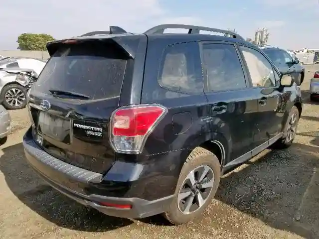 JF2SJAGC7HH585217 2017 SUBARU FORESTER 2.5I PREMIUM-3
