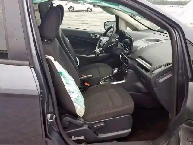 MAJ3S2GE3KC269881 2019 FORD ECOSPORT SE-4