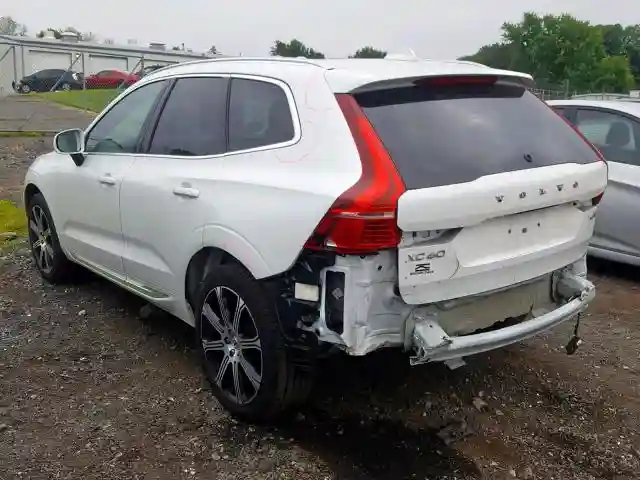 YV4A22RL5J1008238 2018 VOLVO XC60 T6-2