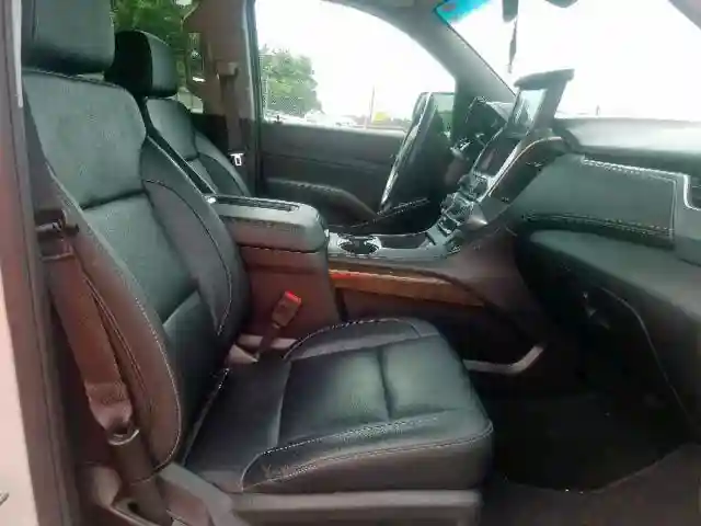 1GNSKHKC9JR303453 2018 CHEVROLET SUBURBAN K1500 LT-4