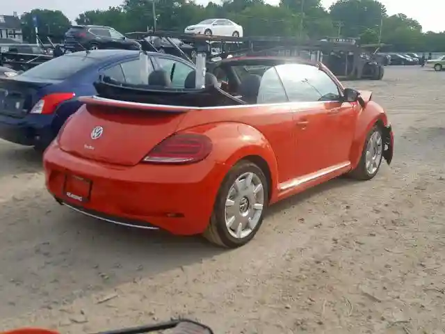3VW5DAAT3KM500501 2019 VOLKSWAGEN BEETLE S-3
