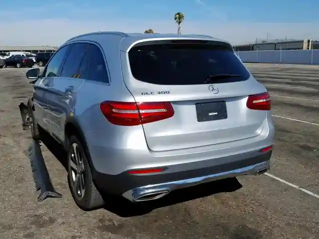 WDC0G4JB5HF174748 2017 MERCEDES-BENZ GLC 300-2