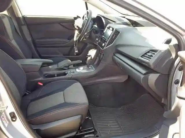 JF2GTADC5JH204538 2018 SUBARU CROSSTREK PREMIUM-4