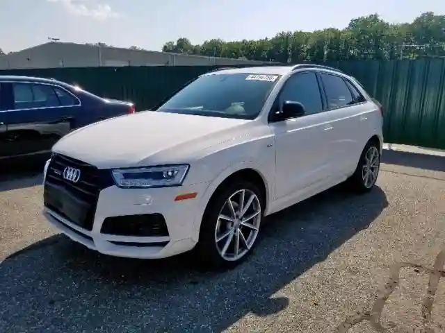 WA1JCCFS3JR033295 2018 AUDI Q3 PREMIUM PLUS-1