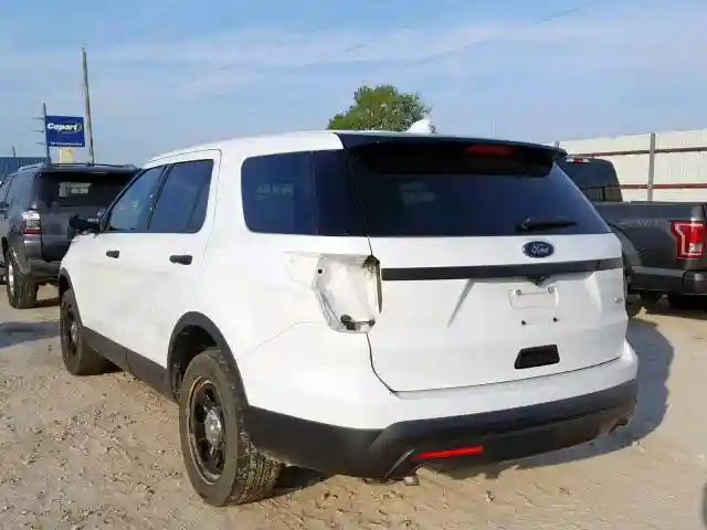 1FM5K8AR9HGB55527 2017 FORD EXPLORER POLICE INTERCEPTOR-2