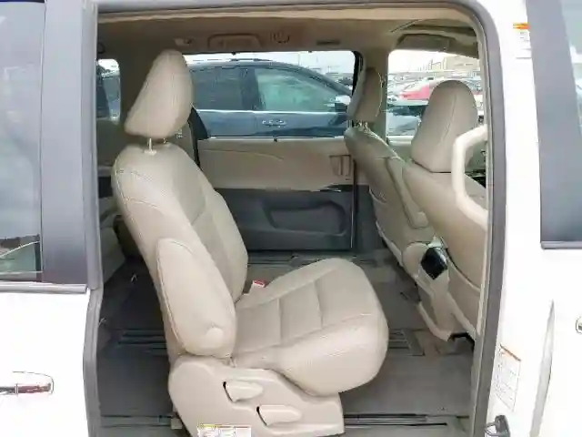 5TDYK3DC8FS536834 2015 TOYOTA SIENNA XLE-5