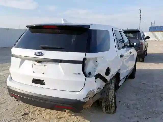 1FM5K8AR9HGB55527 2017 FORD EXPLORER POLICE INTERCEPTOR-3