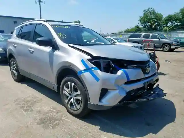 JTMBFREV7JJ226385 2018 TOYOTA RAV4 LE-0