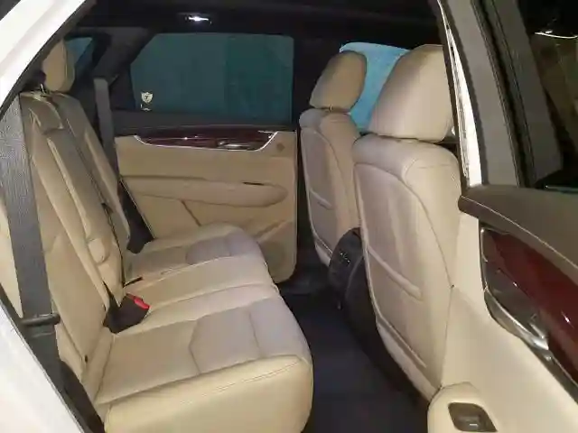 1GYKNDRS9HZ129264 2017 CADILLAC XT5 LUXURY-5