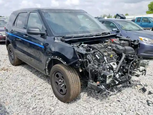 1FM5K8AR1KGB44044 2019 FORD EXPLORER POLICE INTERCEPTOR-0