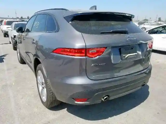 SADCL2FXXKA355960 2019 JAGUAR F-PACE R - SPORT-2