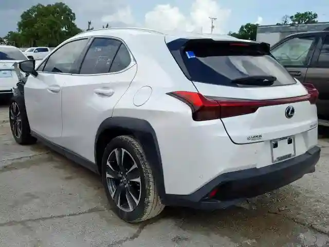 JTHY3JBH5K2006370 2019 LEXUS UX 200-2