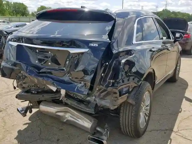 1GYKNCRS3KZ147356 2019 CADILLAC XT5 LUXURY-3